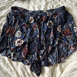 Abercrombie & Fitch Floral Print Shorts
